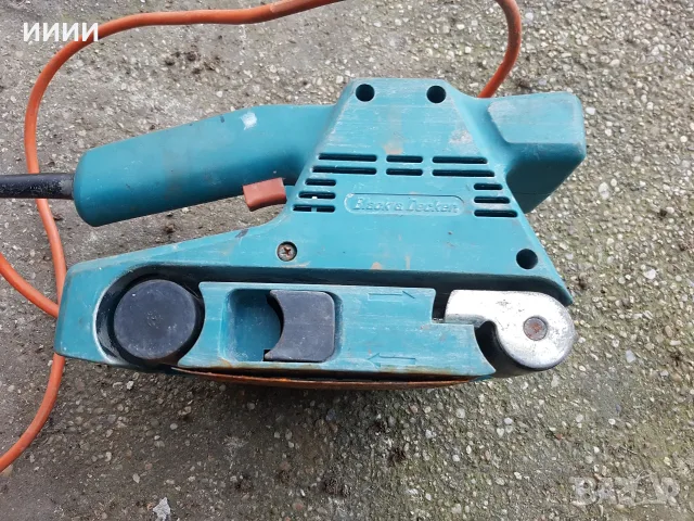 Лентов шлайф BLACK AND DECKER , снимка 2 - Шлайфмашини - 56293166