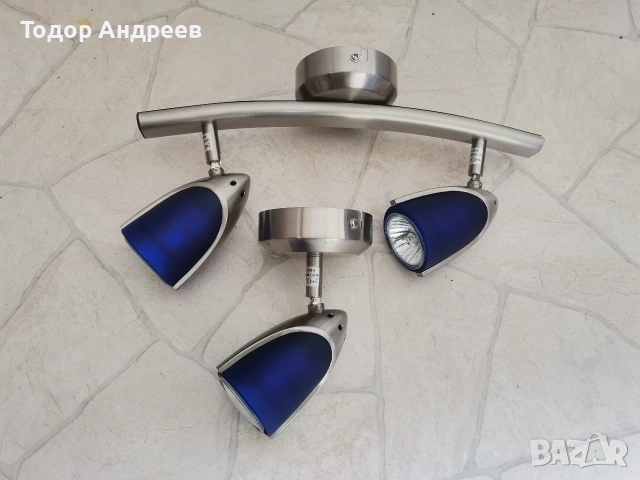 спот лампи, лунички