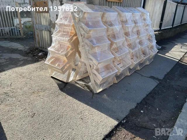 Стъпаловидни дървени стелажи за плод и зеленчук, снимка 2 - Стелажи и щандове - 48840955