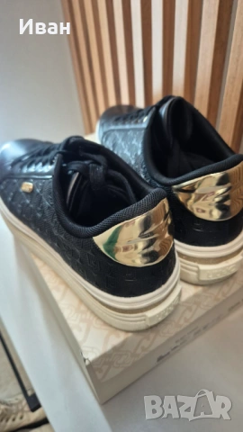 Обувки,кецове,маратонки Jiu Jo