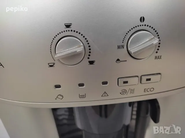 Продавам кафемашини внос от Германия  робот пълен автомат Delonghi CAFFE VENEZIA, снимка 13 - Кафемашини - 49305704