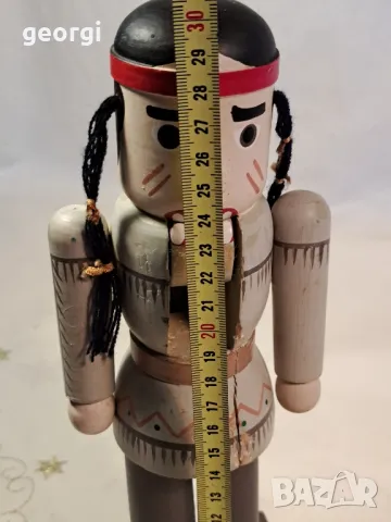 дървена статуетка индианец лешникотрошач  23/3, снимка 4 - Статуетки - 49353016