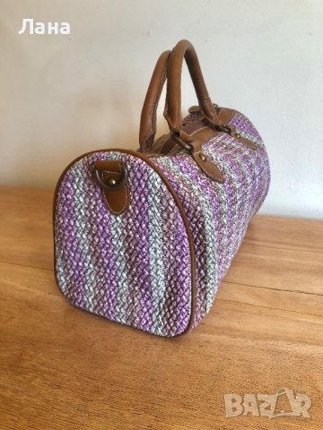 Дамска чанта, снимка 3 - Чанти - 44444991