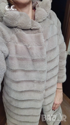 Пухено палто с качулка, М размер , снимка 8 - Якета - 52670576