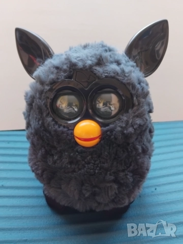 Furby - оригинална интерактивна играчка с кутия, снимка 5 - Музикални играчки - 52742824