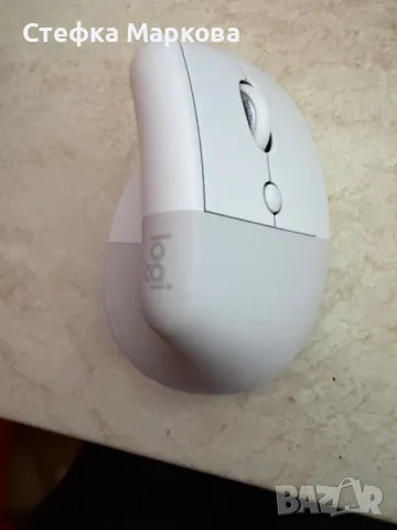 Мишка вертикална Logitech LIFT for Mac bluethoot, снимка 2 - Клавиатури и мишки - 55847604