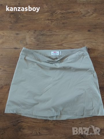 fjallraven - страхотна спортна пола КАТО НОВА