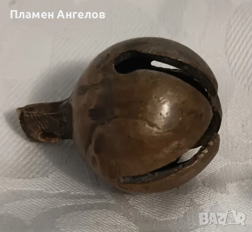 Стар автентичен бронзов кротал(звънче) орехче. Ръчна изработка. , снимка 5 - Колекции - 56218472