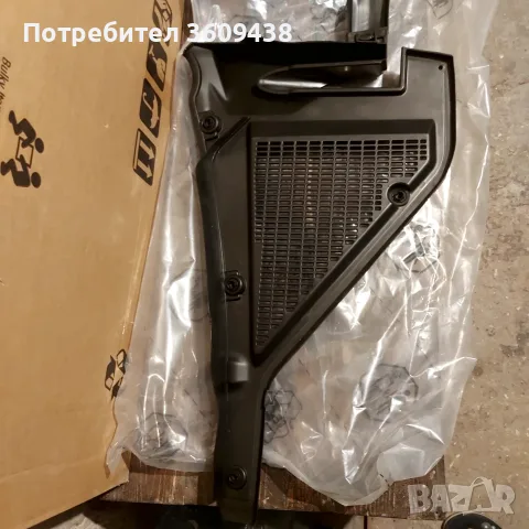 Продавам нова кора над двигателя лява. БМВ Х5 Е70