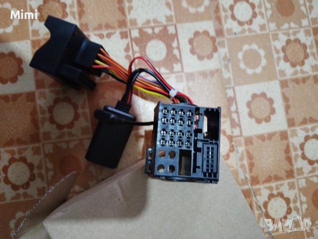 Bluetooth AUX адаптер 12Pin с микрофон 150 см за Opel CD30 CDC40 CD70, снимка 2 - Аксесоари и консумативи - 52689111