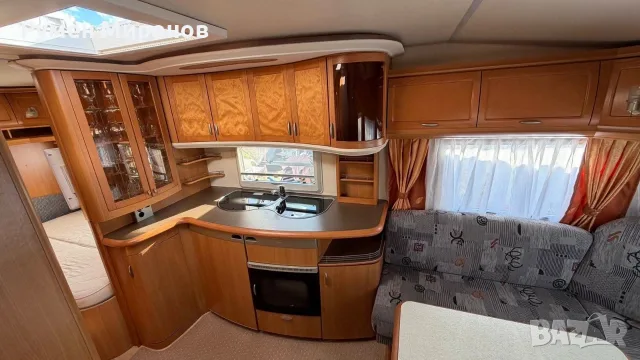 Продавам седем места каравана Хоби. , снимка 7 - Каравани и кемпери - 56443349