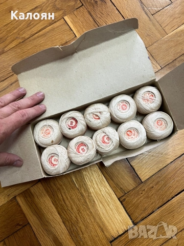 Конци за плетене нови. Цена за цялата кутия , снимка 3 - Антикварни и старинни предмети - 51788539