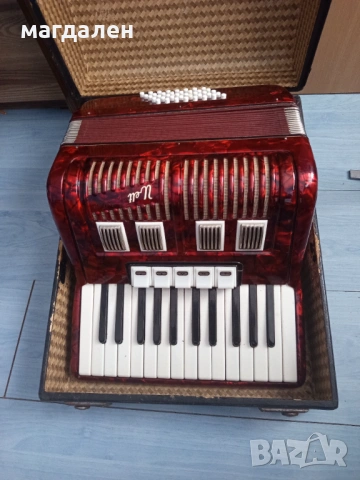 Акордеон 40 баса , снимка 3 - Други музикални жанрове - 53327114