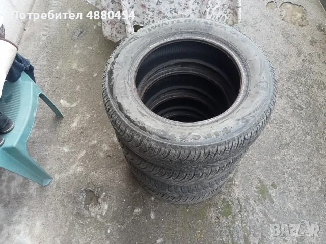 Зимни гуми 195/65/R15, снимка 3 - Гуми и джанти - 56477261