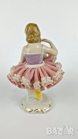 Порцеланова фигура на балерина с дрезденска дантела - Wilhelm Rittirsch, снимка 3 - Статуетки - 53066951