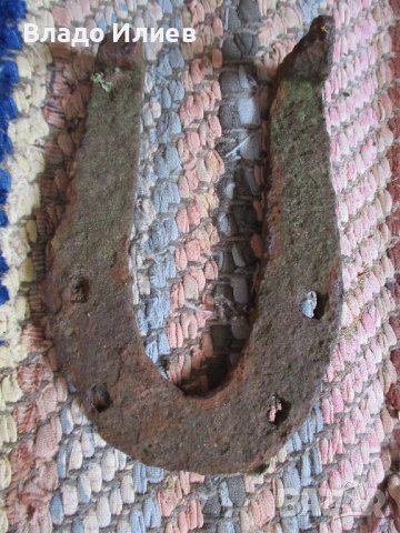 Подкови старинни 4 броя, снимка 3 - Антикварни и старинни предмети - 42852588