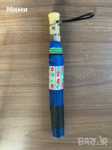 Дамски чадър не употребяван, автоматичен от соца.