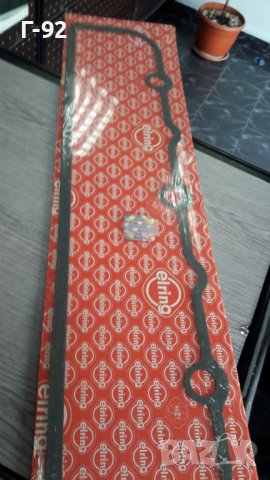 768.820**NEU**MERCEDES-BENZ**LKW**ОМ366**ГАРНИТУРА ЗА КАПАКА НА КЛАПАНИТЕ**