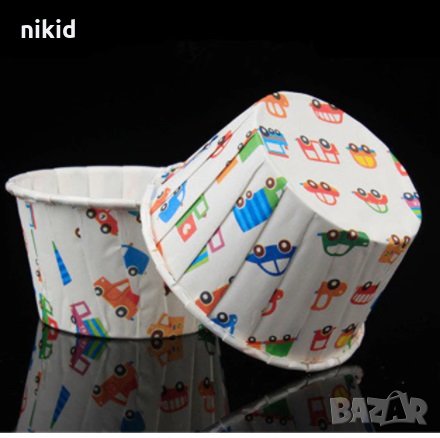 10 бр Автомобил Превозни Картонени твърди кошнички КъпкейК капсули поставки чашки за мъфини кексчета