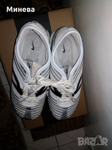 Маратонки NIKE , снимка 2 - Детски маратонки - 31081737