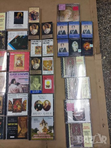 Продавам касети и дискове с църковна музика , снимка 5 - Аудио касети - 32088385