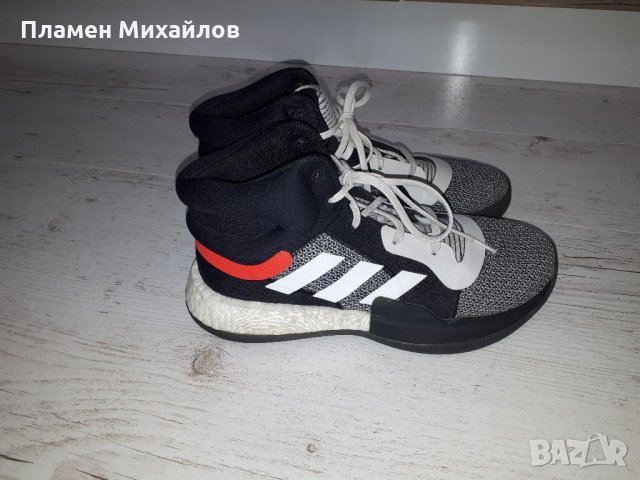 Adidas  boost -Ориг. Кецове , снимка 3 - Детски маратонки - 34082295