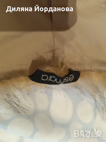 Пухен елек М/Л, снимка 2 - Елеци - 53885583