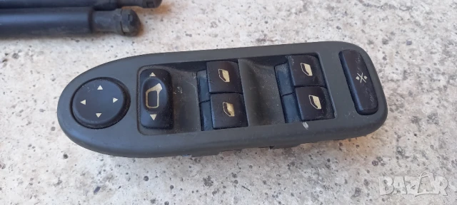Бутони ел. стъкла Citroen C5 (2004-2008)