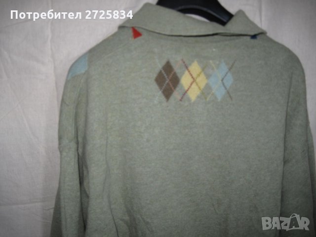 Пуловер BENETTON, 100% вълна, размер M, снимка 4 - Пуловери - 29292442