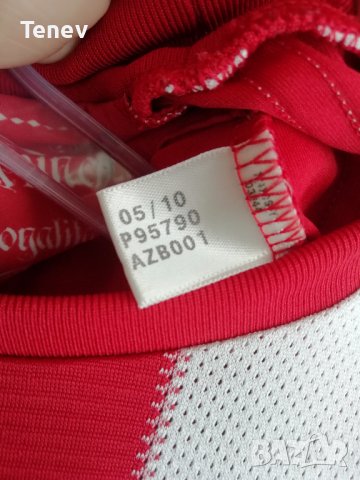 Bayern Munich Arjen Robben Adidas оригинална футболна тениска фланелка Байерн Мюнхен Робен, снимка 7 - Тениски - 38464776