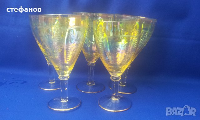 Стъклени чаши за концентрат или вино, богата ръчна инкрустация, столче, седефен ефект, снимка 1 - Чаши - 40783411