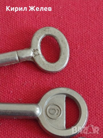 Лот ключове  стари редки за колекционери катинар, брава, куфар, резец 29251, снимка 5 - Антикварни и старинни предмети - 37408174