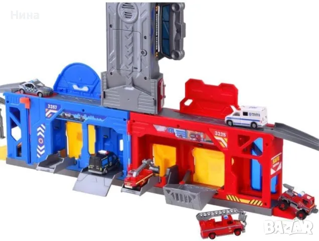 Детска играчка City Action - пожарна и полицейска станции и 6 машини в куфар с удобна дръжка 🎁🚒🚔, снимка 6 - Коли, камиони, мотори, писти - 48304682