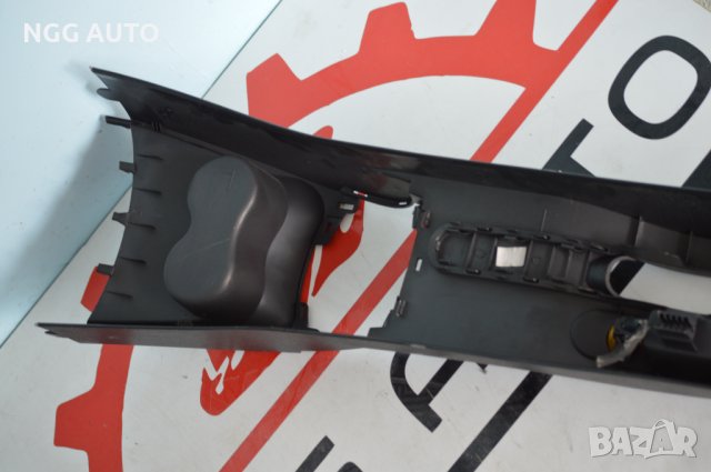 Централна конзола (барче) за Renault Clio III Hatchback, снимка 5 - Части - 37793717