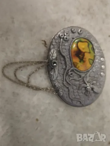 Стара брошка арт деко, снимка 2 - Други ценни предмети - 47508566