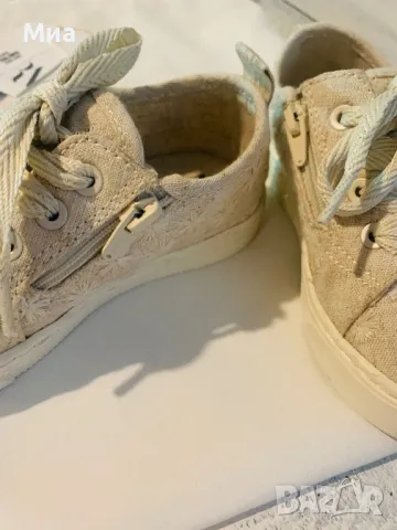 Памучни флорални сникърси Zara, снимка 3 - Детски маратонки - 49926911