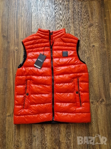 Страхотна мъжка грейка елек HUGO BOSS размер S M L XL 2XL , снимка 11 - Якета - 51469998