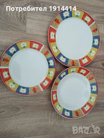 Порцеланови чинии, снимка 9 - Чинии - 49754635