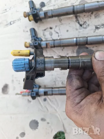 Дюзи за vw,audi,skoda,seat 2.0tdi OEM 03L130277, снимка 2 - Части - 50417261