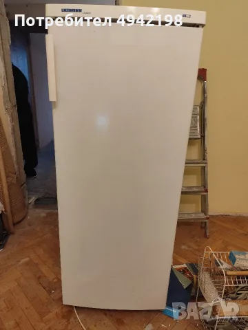 хладилник Либхер.
