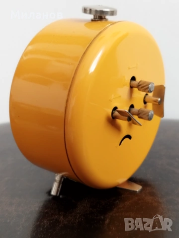 Стар анимиран будилник, настолен часовник, снимка 5 - Антикварни и старинни предмети - 54085987