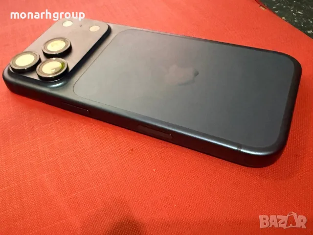 Телефон Iphone 17 Pro /256GB/брой цикли 31/+кейс, снимка 6 - Apple iPhone - 55794736