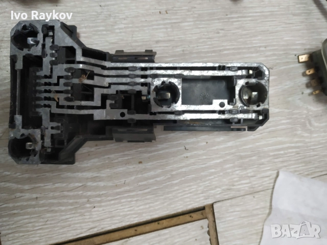 Платка за ляв стоп 3B9 945 257 B Vw Passat B5.5 , снимка 2 - Части - 52110727