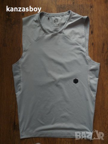 under armour powered by celliant - страхотен мъжки потник, снимка 5 - Тениски - 37430047