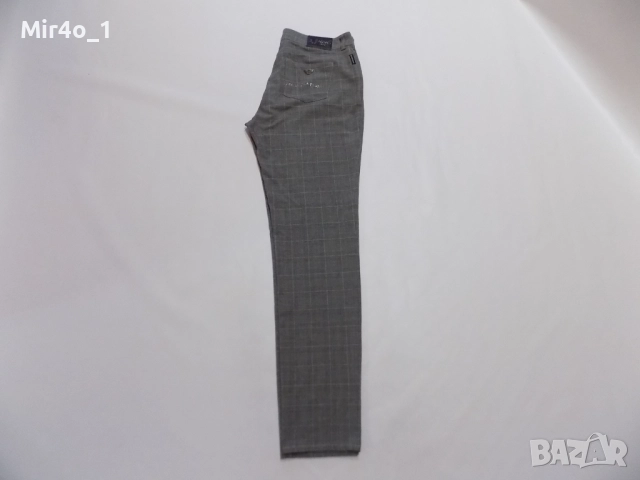 панталон armani jeans дънки долнище мъжки оригинален размер 33, снимка 3 - Спортни дрехи, екипи - 47961101