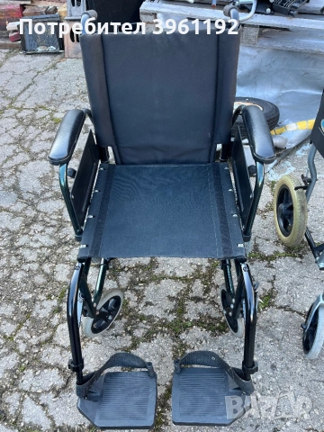 Ръчна инвалидна количка Breezy згаваема , снимка 2 - Инвалидни колички - 54171394