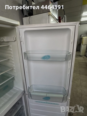 Хладилник с фризер Electrolux , снимка 5 - Хладилници - 56316387