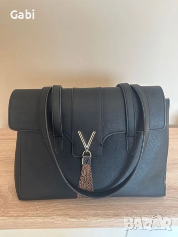 чанта валентино оригинална