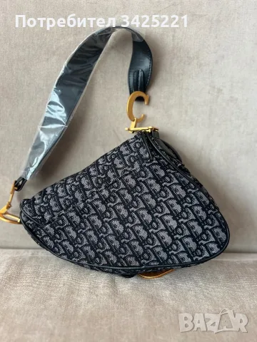 Дамска чанта Dior, снимка 5 - Чанти - 56257385