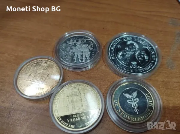 5бр. Токени и медали в колекционерско състояние.